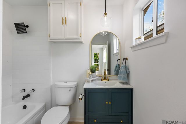 333 Heatherwood Dr, Baton Rouge, LA 70808