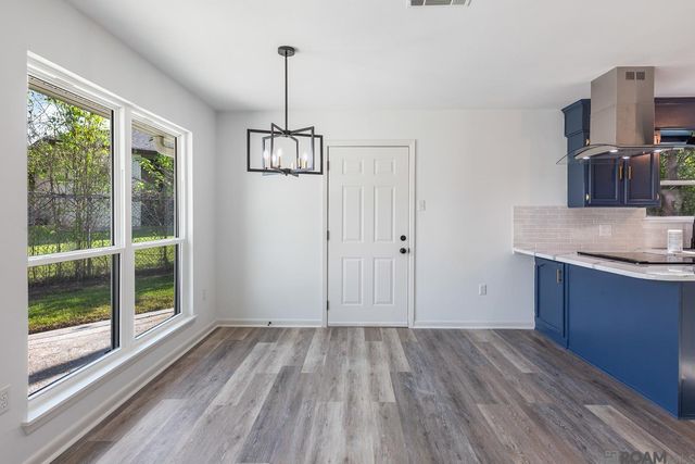 333 Heatherwood Dr, Baton Rouge, LA 70808