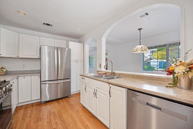 3409 Tembrook, Sacramento, CA 95864