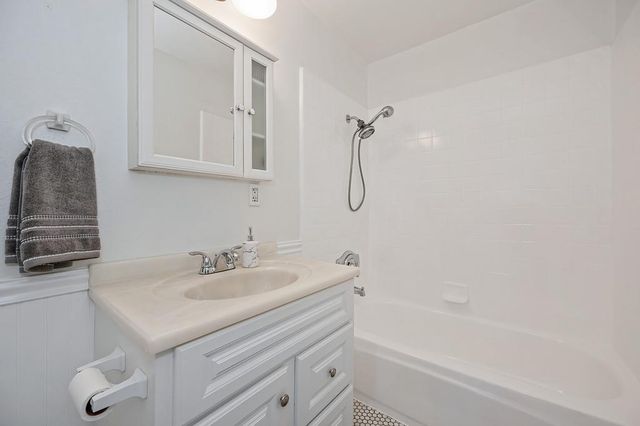 3409 Tembrook, Sacramento, CA 95864