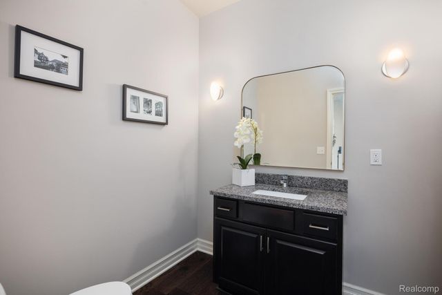 3534 Birchmount Drive, Troy, MI 48083