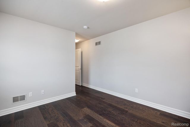 3534 Birchmount Drive, Troy, MI 48083