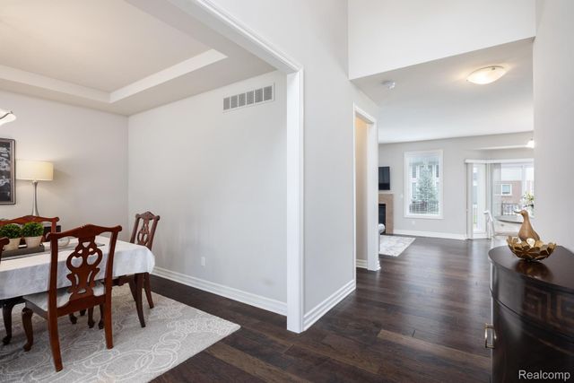 3534 Birchmount Drive, Troy, MI 48083