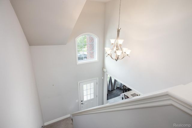 3534 Birchmount Drive, Troy, MI 48083