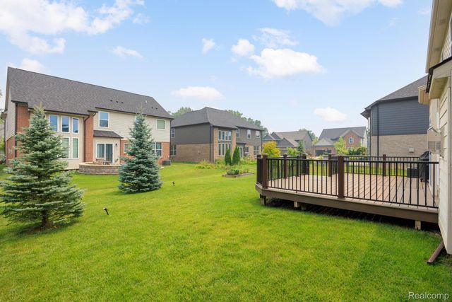 3534 Birchmount Drive, Troy, MI 48083