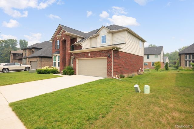 3534 Birchmount Drive, Troy, MI 48083