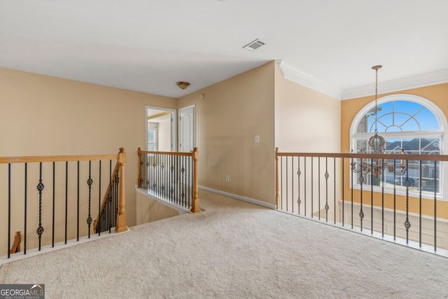 820 Kaitlyn Drive, Loganville, GA 30052
