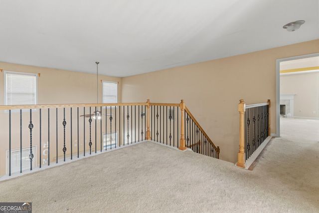 820 Kaitlyn Drive, Loganville, GA 30052