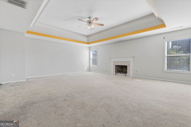 820 Kaitlyn Drive, Loganville, GA 30052
