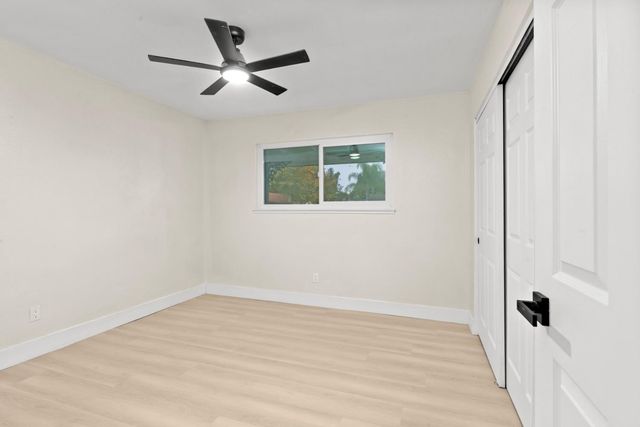 2115 Valmora Dr, Stockton, CA 95210