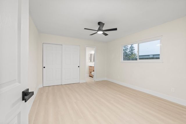 2115 Valmora Dr, Stockton, CA 95210