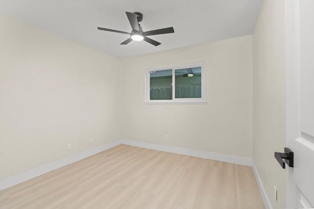 2115 Valmora Dr, Stockton, CA 95210