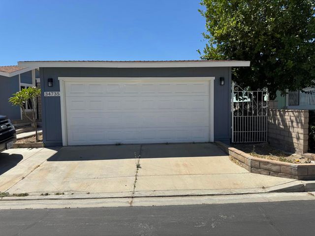 34735 Double Diamond Drive, Thousand Palms, CA 92276