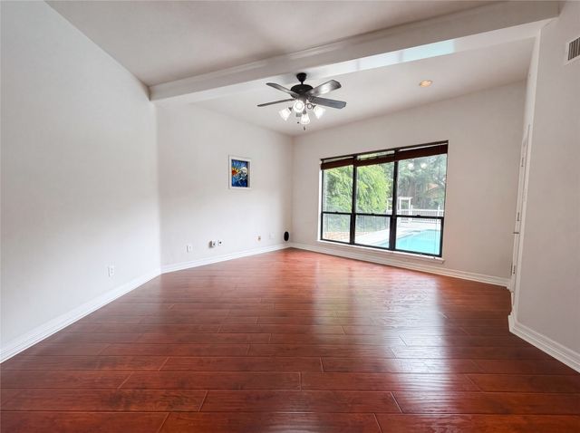 2405 Castle Rock Road, Arlington, TX 76006