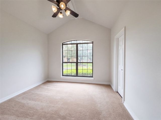 2405 Castle Rock Road, Arlington, TX 76006