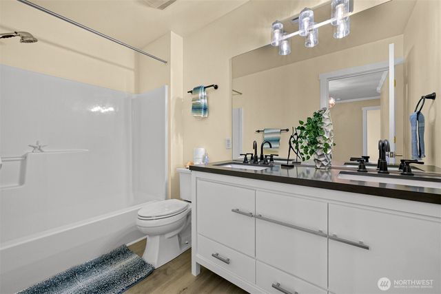1811 Williamsburg Court, Bellingham, WA 98226