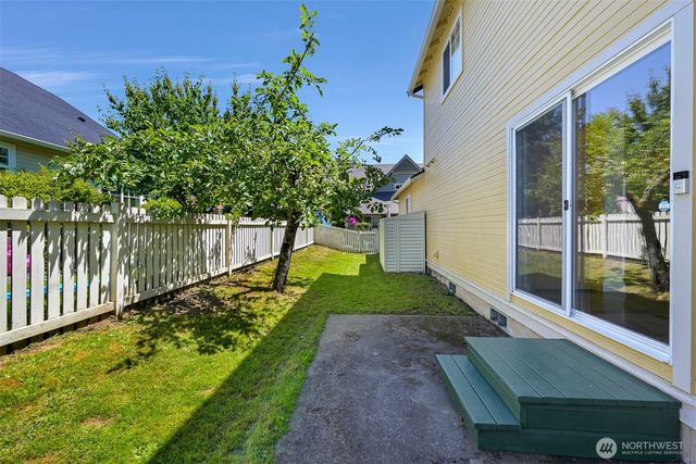 1811 Williamsburg Court, Bellingham, WA 98226