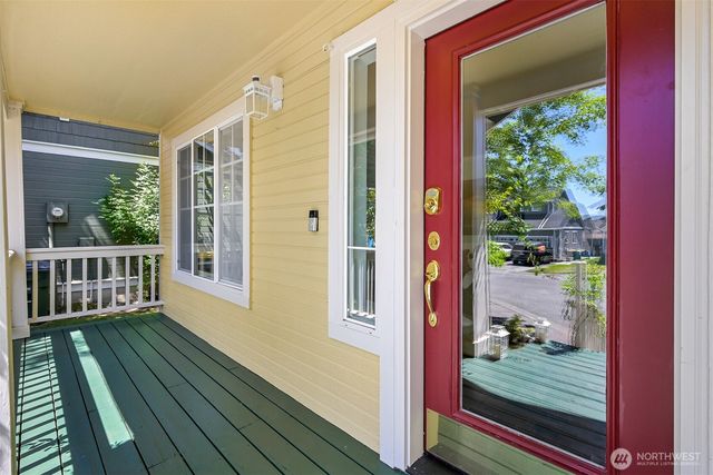 1811 Williamsburg Court, Bellingham, WA 98226