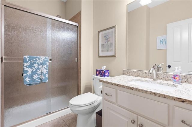 6816 Longview Street, Shawnee, KS 66218