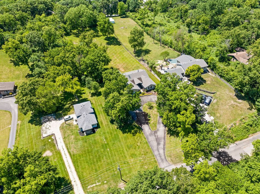 11S056 Madison Street, Burr Ridge, IL 60527 — photo 3