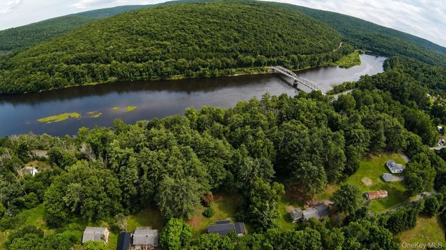 24 Andrew Paye Road, Pond Eddy, NY 12770