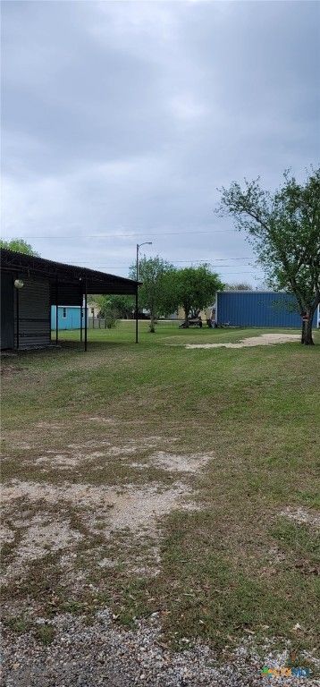 605 W Baltimore Avenue, Seadrift, TX 77983