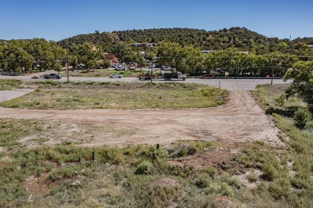 11807 NM-337, Tijeras, NM 87059