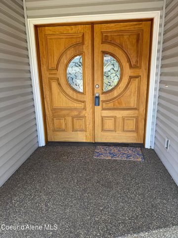 7959 N Valley ST, Dalton Gardens, ID 83815