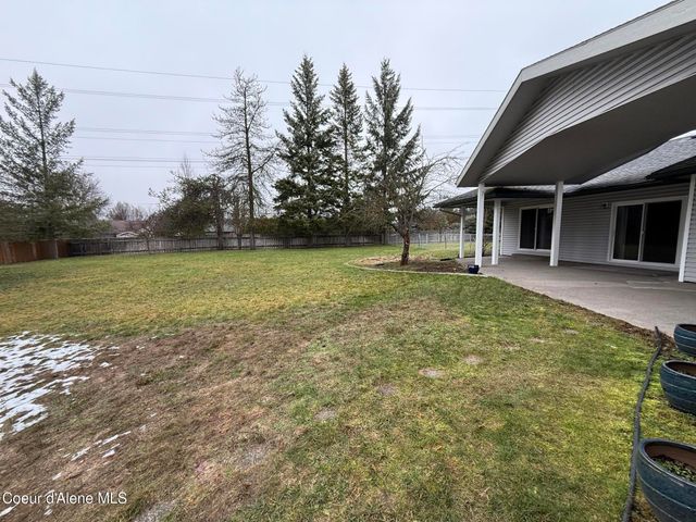 7959 N Valley ST, Dalton Gardens, ID 83815