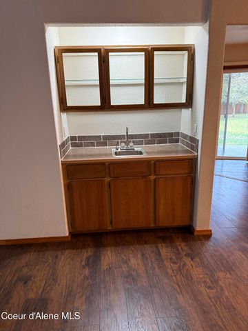 7959 N Valley ST, Dalton Gardens, ID 83815