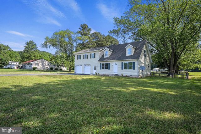 1074 PEARSONS CORNER RD, Hartly, DE 19953