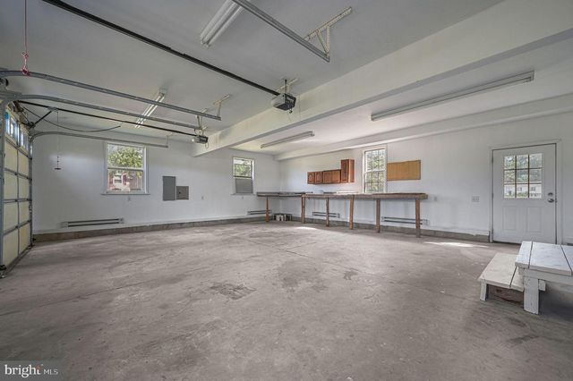 1074 PEARSONS CORNER RD, Hartly, DE 19953