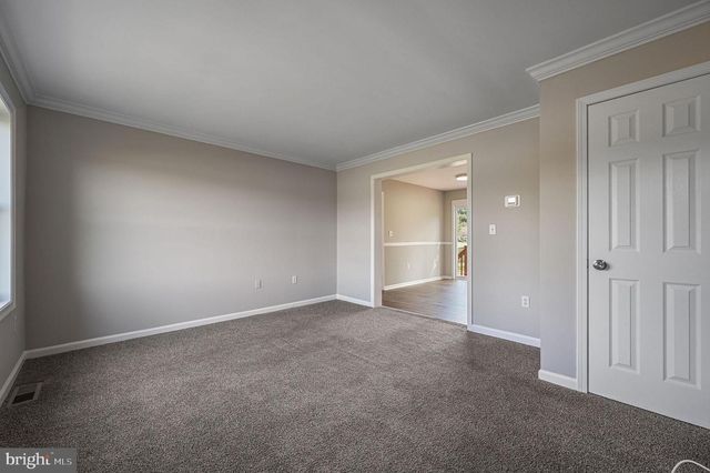 1074 PEARSONS CORNER RD, Hartly, DE 19953