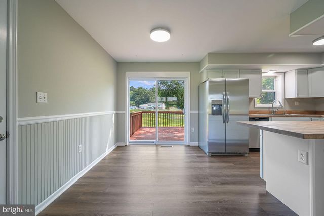 1074 PEARSONS CORNER RD, Hartly, DE 19953