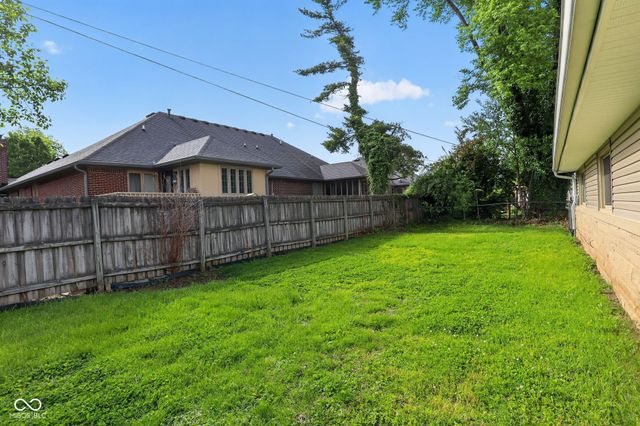 322 Meadow Lane, Plainfield, IN 46168