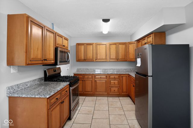 322 Meadow Lane, Plainfield, IN 46168
