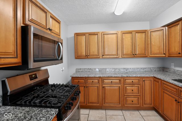 322 Meadow Lane, Plainfield, IN 46168