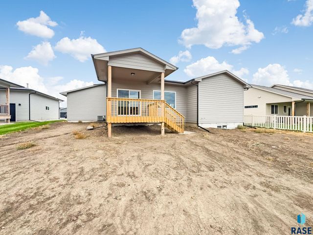 1508 S Kathryn Ave Avenue, Sioux Falls, SD 57106