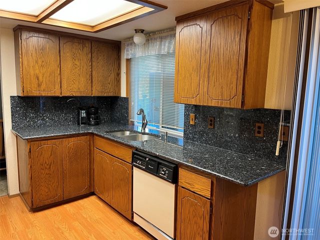 9216 70th Street SW, Lakewood, WA 98498