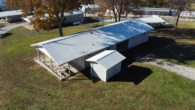 26314 County Road 322, Pittsburg, MO 65724