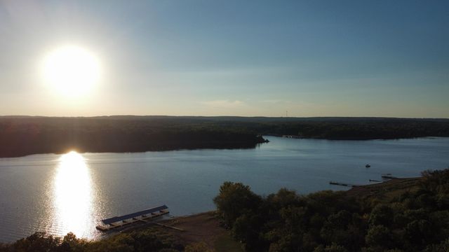 26314 County Road 322, Pittsburg, MO 65724