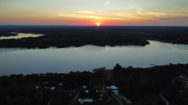 26314 County Road 322, Pittsburg, MO 65724