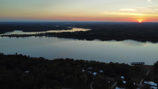 26314 County Road 322, Pittsburg, MO 65724