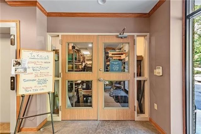 2750 Golden Mile Hwy, Plum Boro, PA 15239