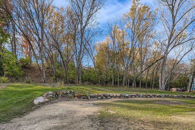 15800 33rd Street S, Afton, MN 55001