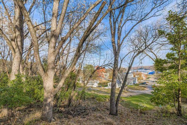 15800 33rd Street S, Afton, MN 55001