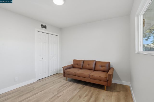 28 Temple Ct, Pacheco, CA 94553