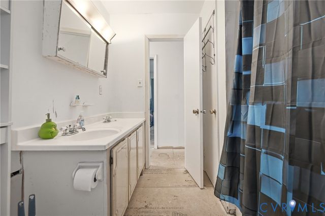 223 Hodder Ln, Henrico, VA 23075