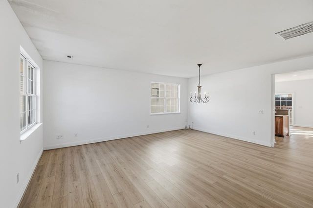 811 South Edisto River Drive, Roebuck, SC 29376