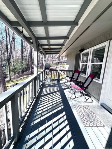 11 Santa Maria Ln, Hot Springs, AR 71909